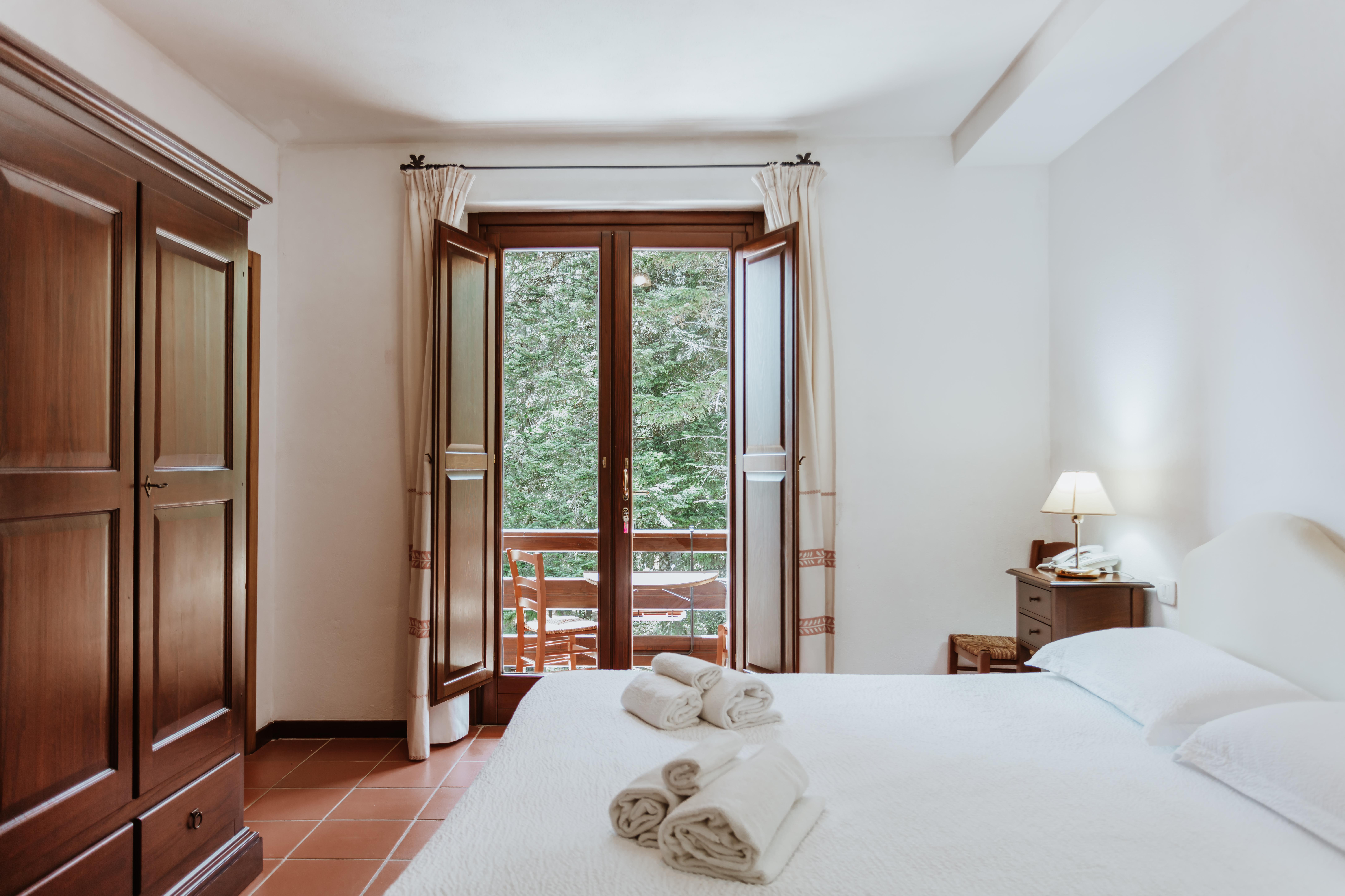 טמפיו פאוזניה Vallicciola Nature Hotel מראה חיצוני תמונה
